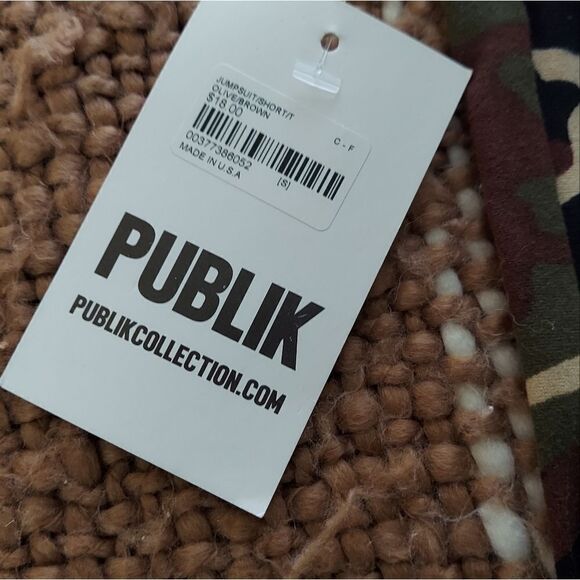 NWT CAMO ROMPER SHORTS Size S - Picture 5 of 6